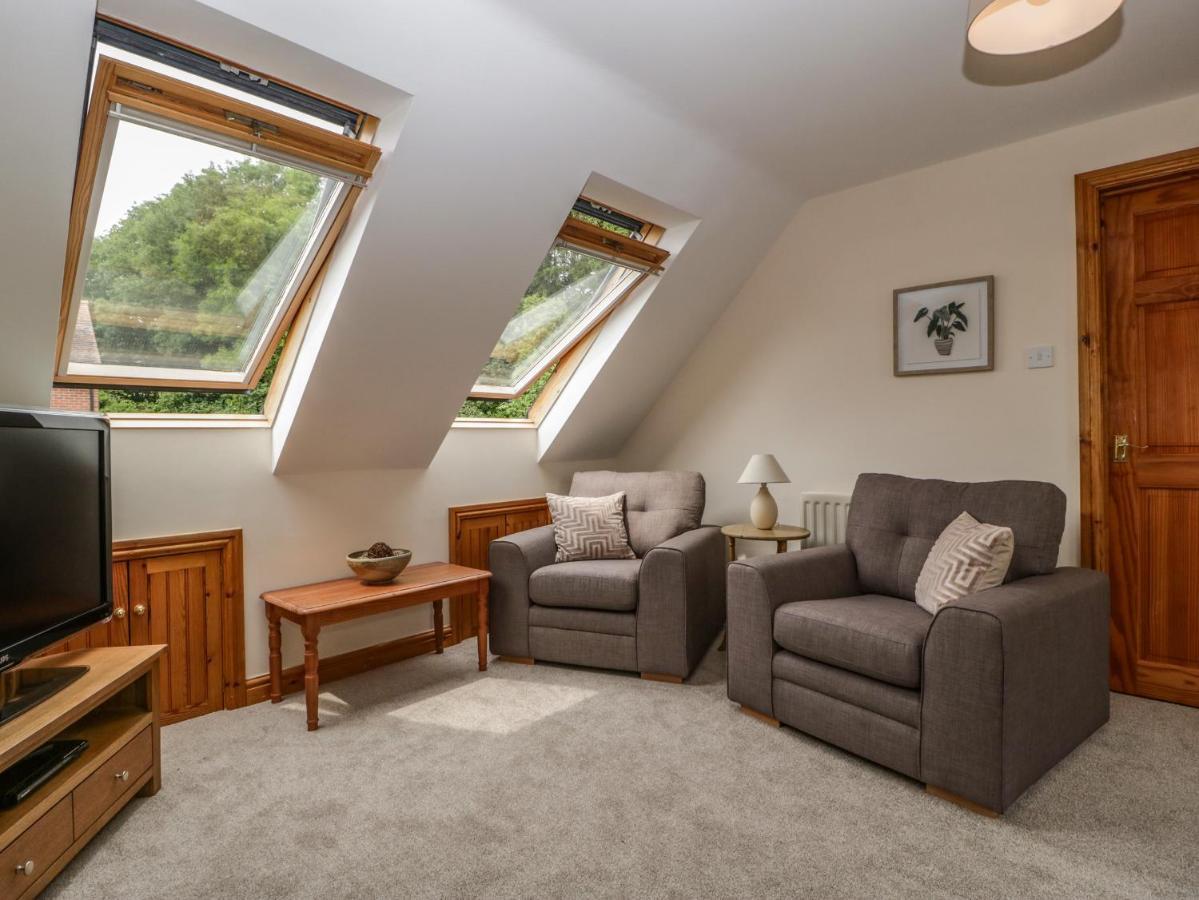 Whitlow Lodge Annex Gloucester Extérieur photo